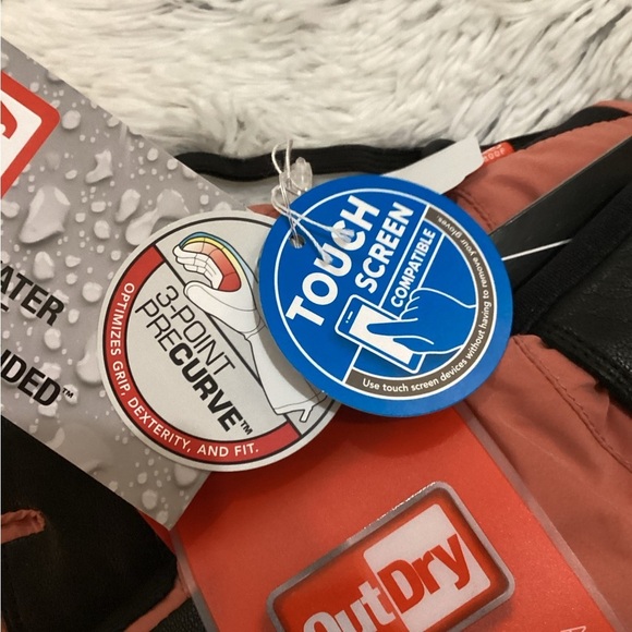 Columbia Titanium Peak Pursuit Winter glove Woman’s size medium NWT - Picture 7 of 13